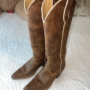 Shyanne Women’s Presleigh Western Boots- Snip Toe